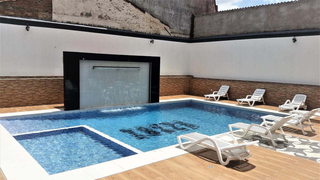 Hostal Ibiza Santa Cruz de La Sierra Dış mekan fotoğraf