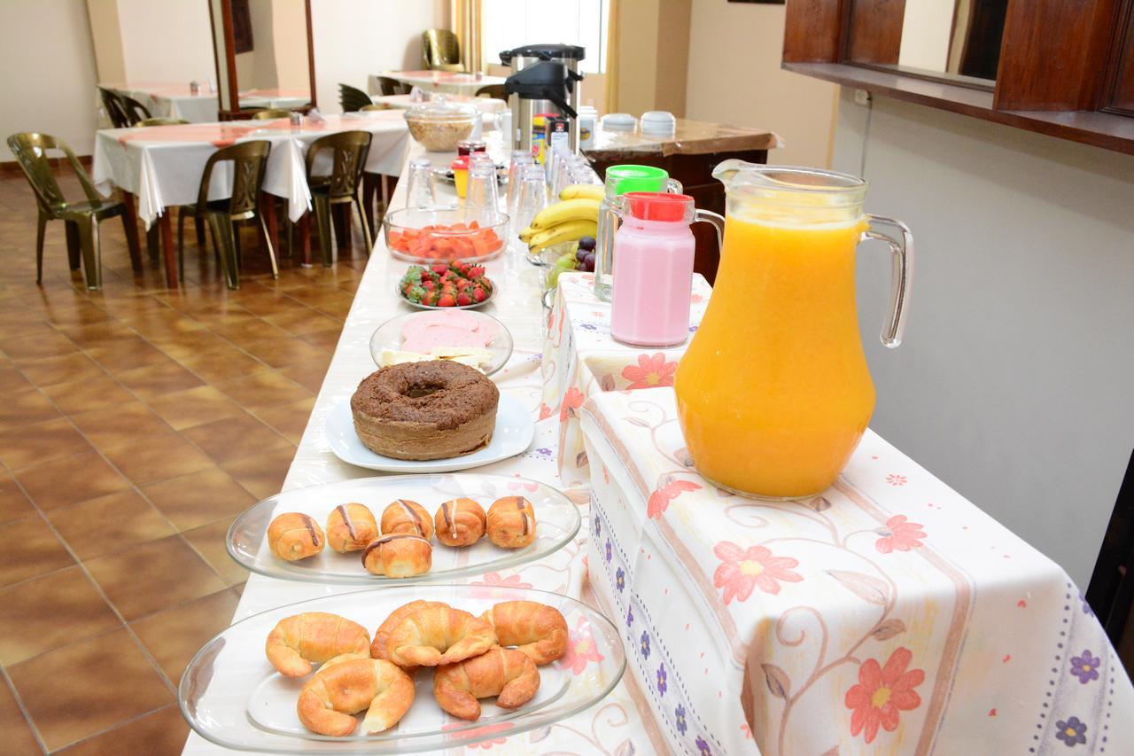 Hostal Ibiza Santa Cruz de La Sierra Dış mekan fotoğraf