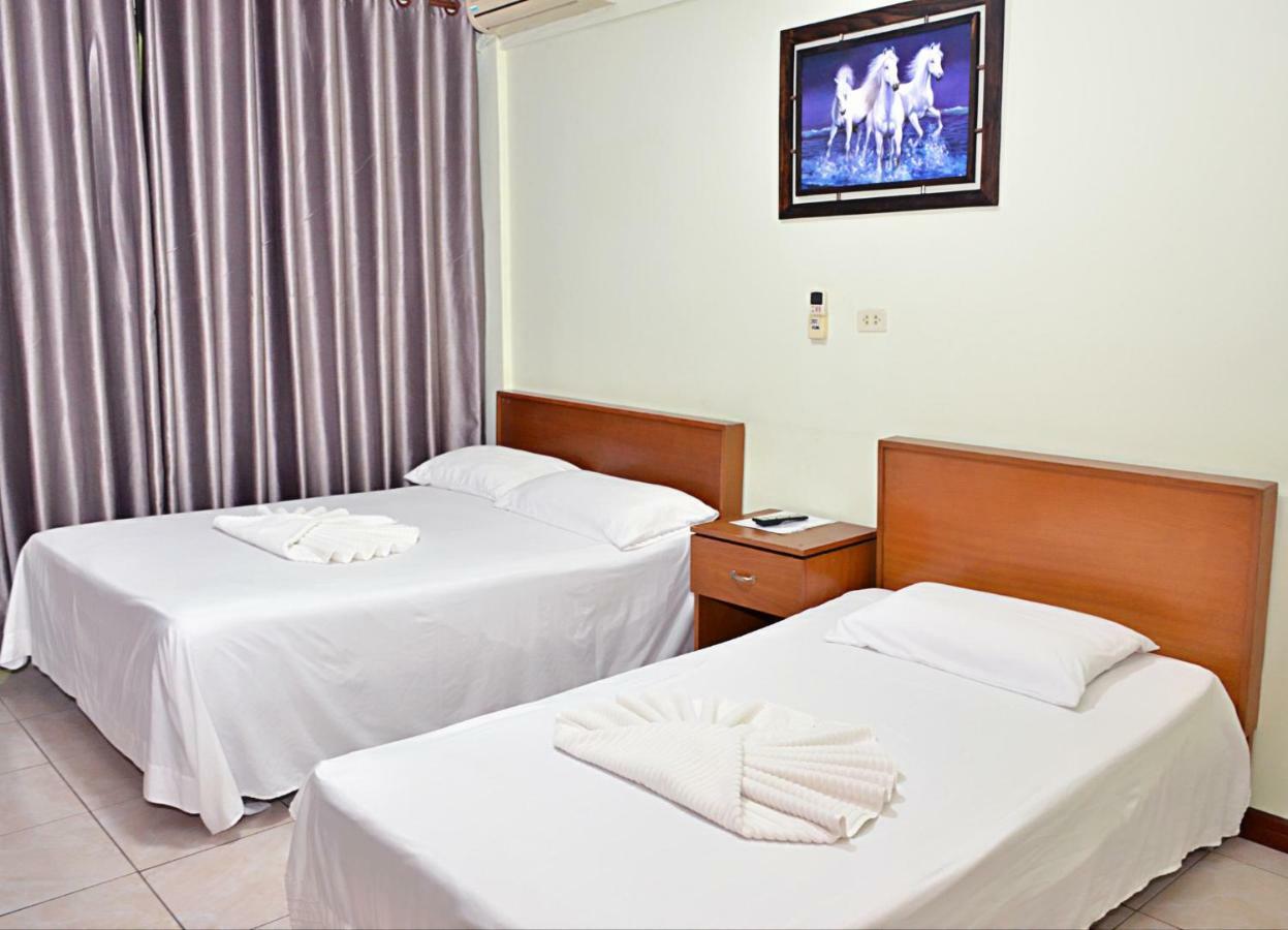 Hostal Ibiza Santa Cruz de La Sierra Dış mekan fotoğraf